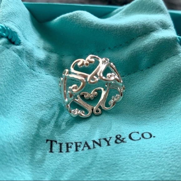 Tiffany & Co. Jewelry - 💝Tiffany & Co. Paloma’s Goldoni Heart Band Ring